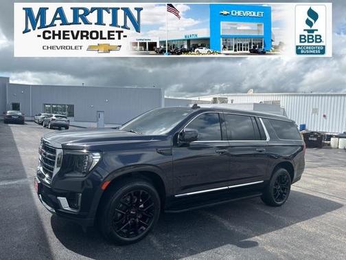 2023 GMC Yukon XL SLT