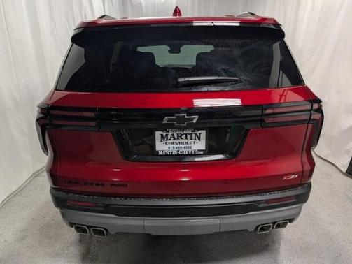 Radiant Red 2026 Chevrolet Traverse Z71