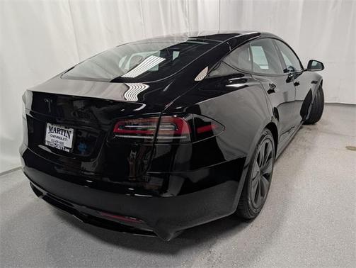 2023 Tesla Model S Standard Range
