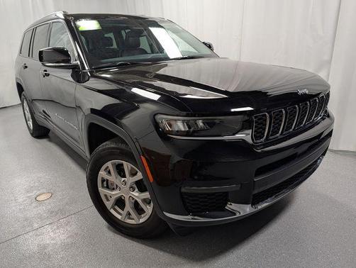 Diamond Black 2023 Jeep Grand Cherokee L Limited