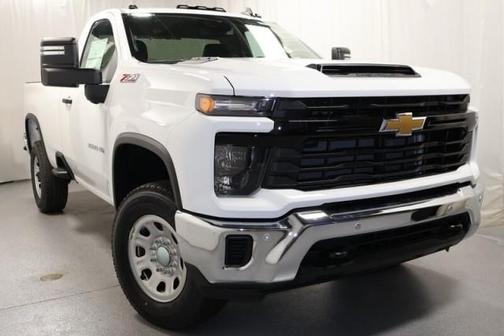 2025 Chevrolet Silverado 3500 WT