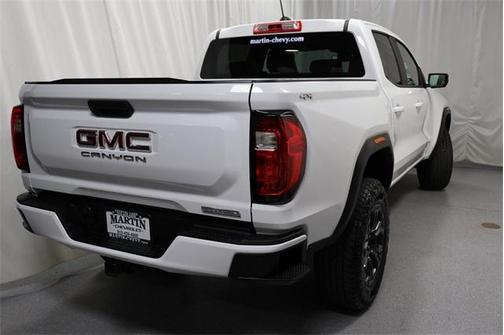 2023 GMC Canyon Elevation