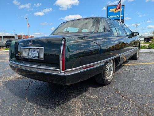 Green 1995 Cadillac DeVille