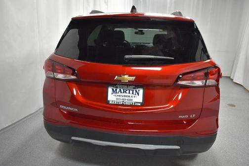 Radiant Red 2023 Chevrolet Equinox 1LT