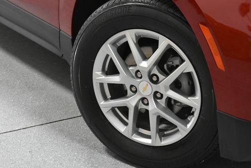 Radiant Red 2023 Chevrolet Equinox 1LT