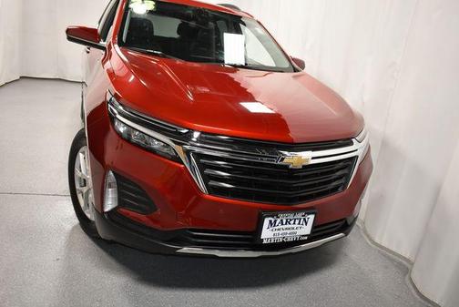 Radiant Red 2023 Chevrolet Equinox 1LT
