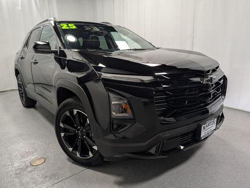 Mosaic Black Metallic 2025 Chevrolet Equinox RS