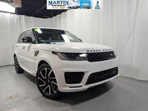 Fuji White 2018 Land Rover Range Rover Sport HSE Dynamic