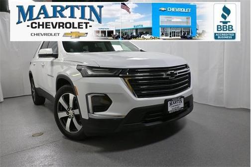 2023 Chevrolet Traverse LT Leather