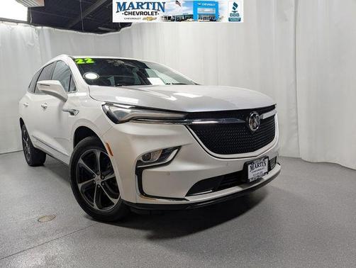 White Frost Tri-Coat 2022 Buick Enclave Essence
