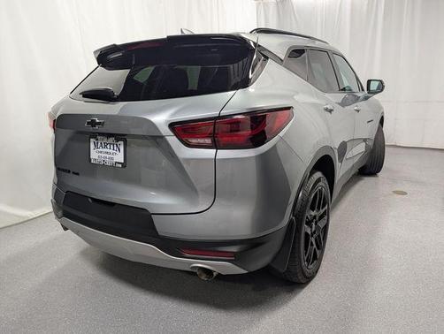 Sterling Gray Metallic 2023 Chevrolet Blazer 3LT