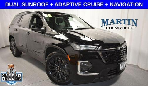 Mosaic Black Metallic 2023 Chevrolet Traverse RS