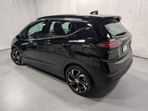 Mosaic Black Metallic 2023 Chevrolet Bolt EV 2LT