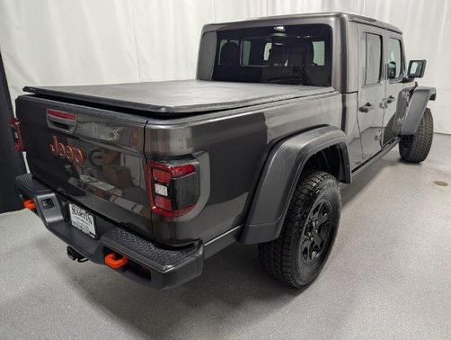 Granite Crystal Clearcoat Metallic 2022 Jeep Gladiator Mojave
