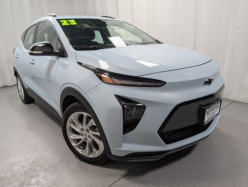 Ice Blue 2023 Chevrolet Bolt EUV LT