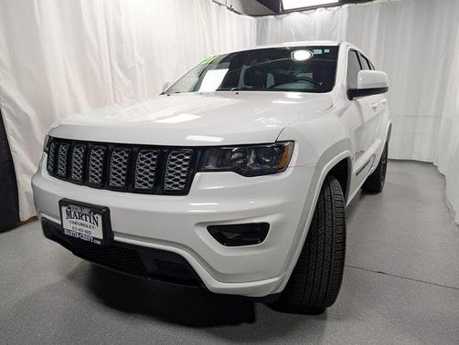 2021 Jeep Grand Cherokee Laredo X