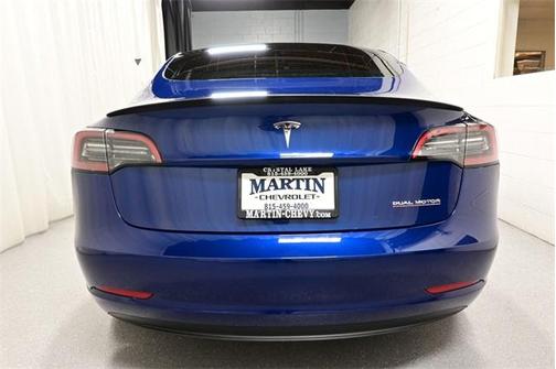 2023 Tesla Model 3 Performance