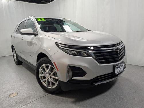 Silver Ice Metallic 2022 Chevrolet Equinox 1LT