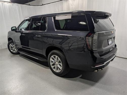 2025 Chevrolet Suburban Premier