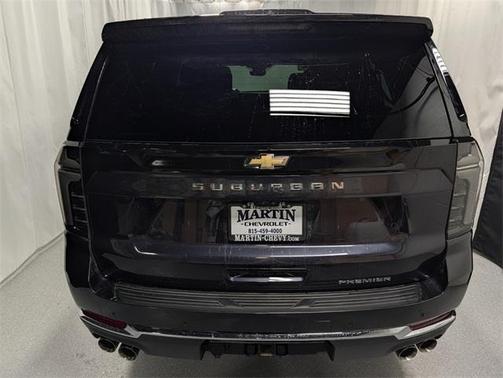 2025 Chevrolet Suburban Premier