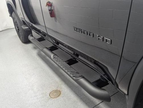 2025 Chevrolet Silverado 2500 Custom