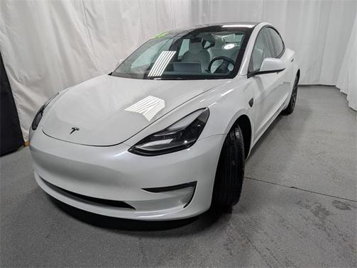 2023 Tesla Model 3 Long Range