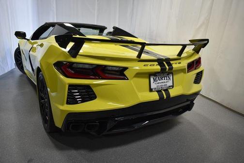 Accelerate Yellow Metallic 2023 Chevrolet Corvette Stingray w/3LT