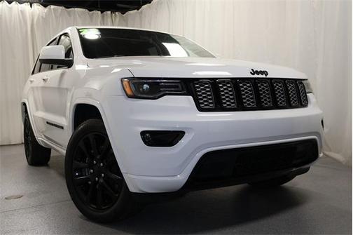 2022 Jeep Grand Cherokee WK Laredo