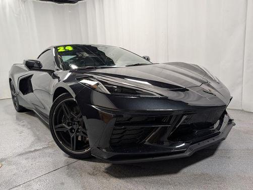 Carbon Flash Metallic 2024 Chevrolet Corvette Stingray w/2LT