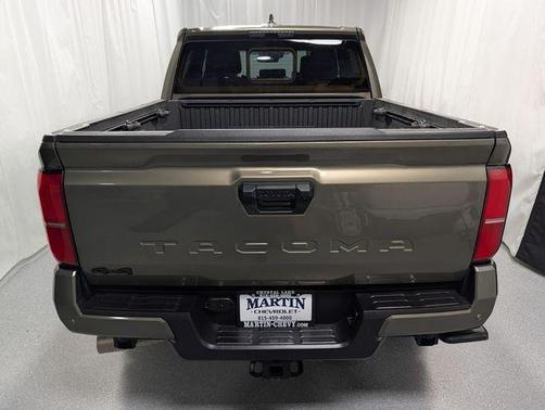 2024 Toyota Tacoma TRD Off Road