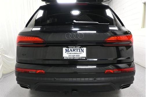2025 Audi Q7 55 Premium Plus