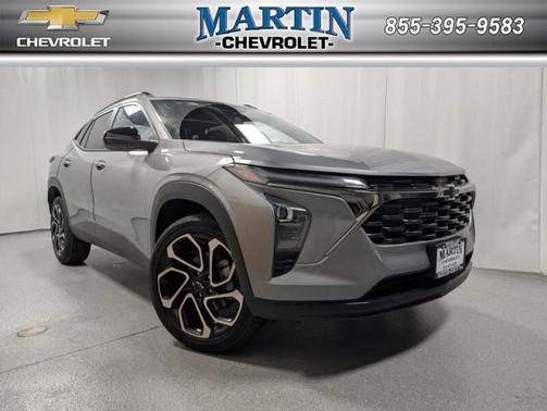 Sterling Gray Metallic 2026 Chevrolet Trax 2RS