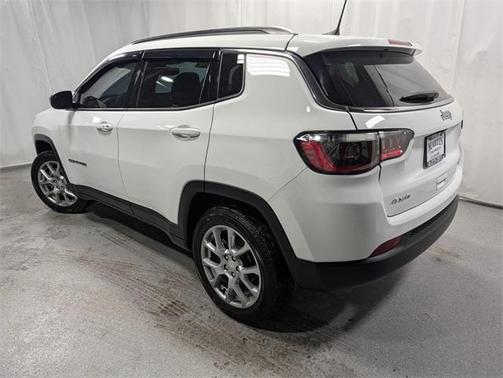 2024 Jeep Compass Latitude Lux