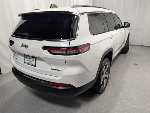 Bright White Clearcoat 2023 Jeep Grand Cherokee L Limited