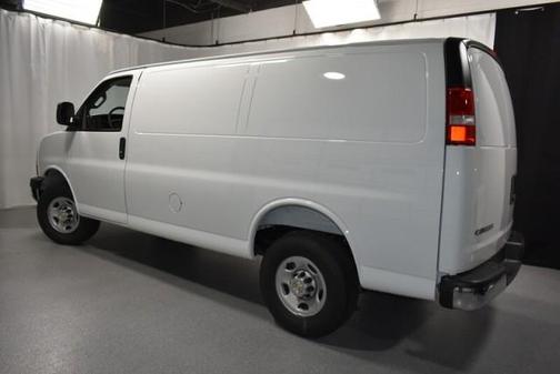 Summit White 2026 Chevrolet Express 2500 Work Van