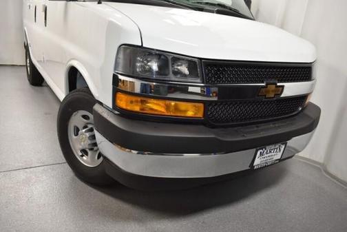 Summit White 2026 Chevrolet Express 2500 Work Van