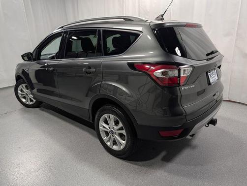 Magnetic 2018 Ford Escape SE