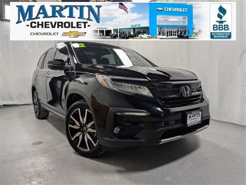 2022 Honda Pilot Touring 8-Passenger