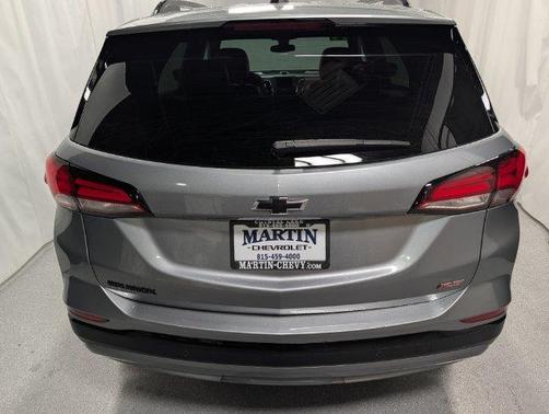 Sterling Gray Metallic 2024 Chevrolet Equinox RS