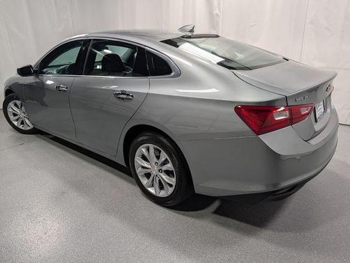 Sterling Gray Metallic 2024 Chevrolet Malibu LT