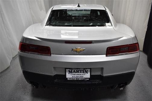 Photo 4 of 19 of 2014 Chevrolet Camaro 1LS