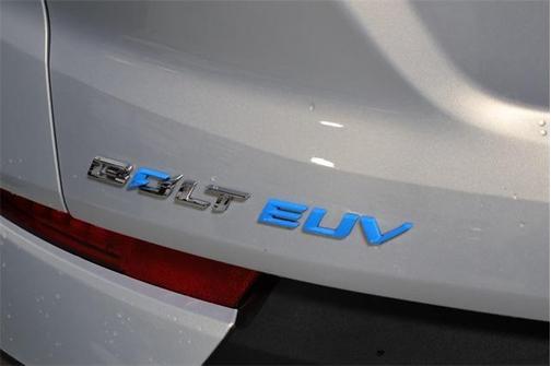 2022 Chevrolet Bolt EUV LT