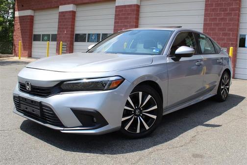 Silver 2022 Honda Civic EX