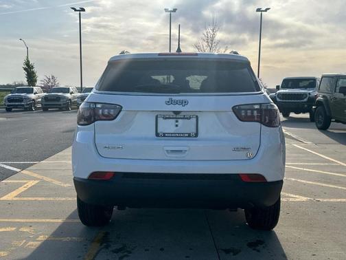 2025 Jeep Compass Latitude