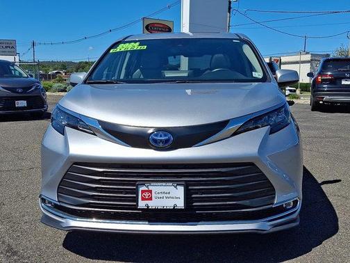 2024 Toyota Sienna XLE 7 Passenger