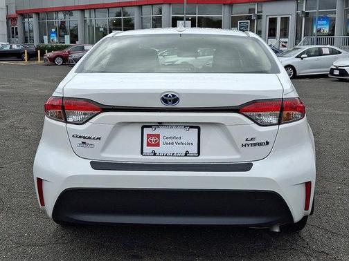 2024 Toyota Corolla Hybrid LE