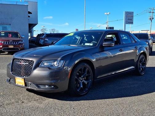 2022 Chrysler 300 S