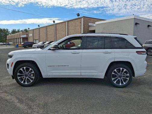 2023 Jeep Grand Cherokee Overland