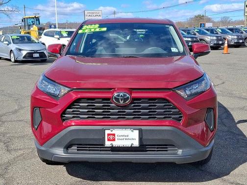 2022 Toyota RAV4 LE