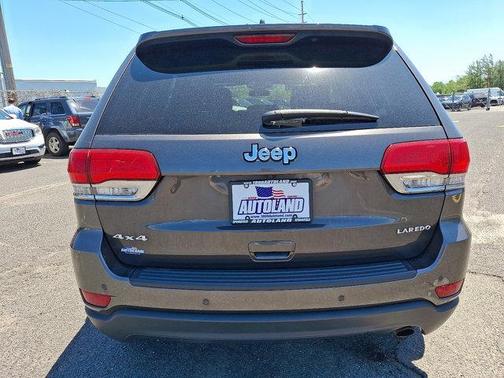 2019 Jeep Grand Cherokee Laredo